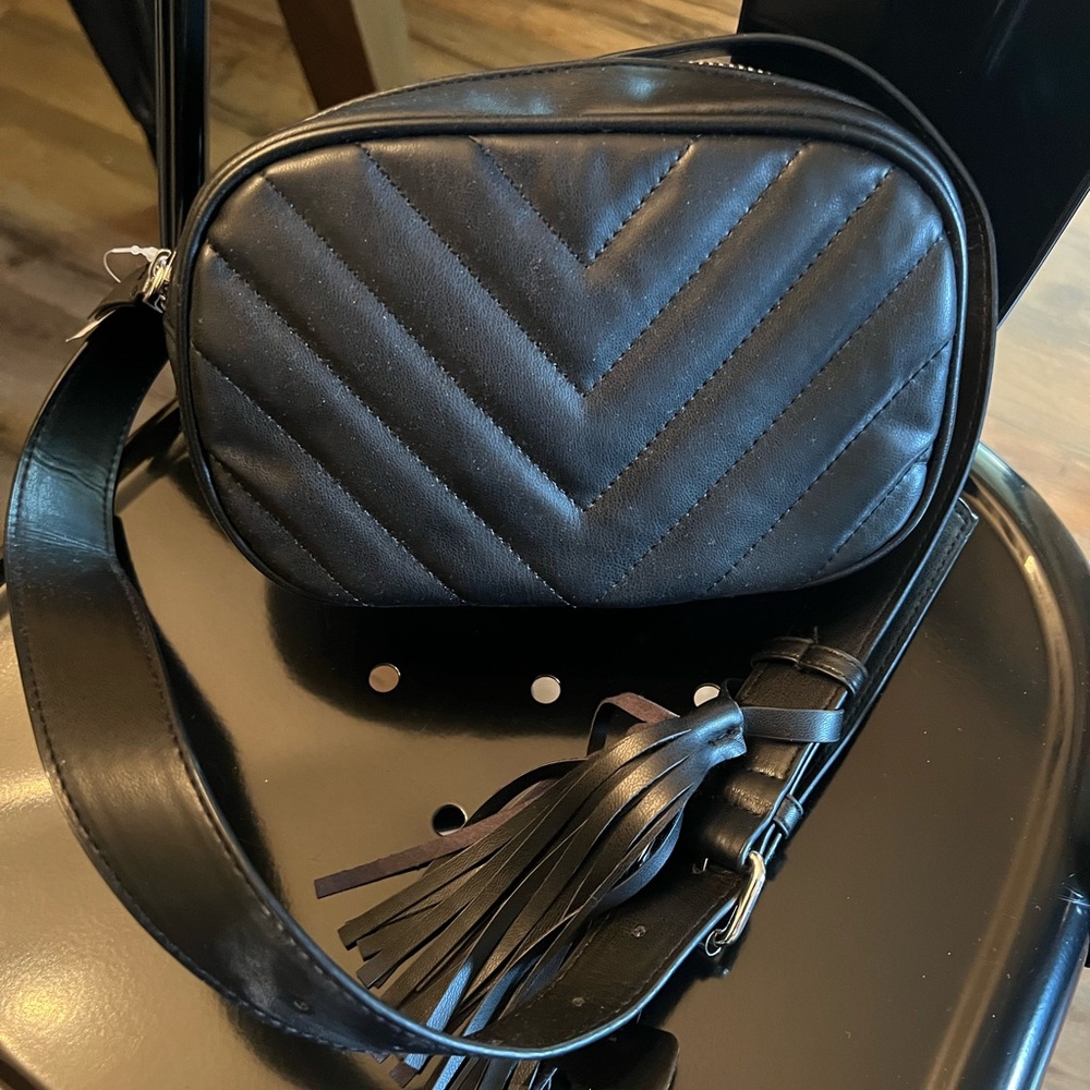 Torrid Belt Bag NWT Size 3